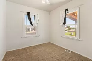 360 N 400 W, Cedar City, UT 84721 - Photo 11