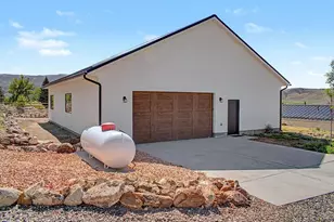 164 W 100 St, Fremont, UT 84747 - Photo 77