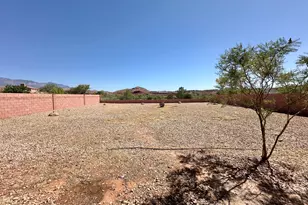 1220 N Spring Valley Dr, Washington, UT 84780 - Photo 15