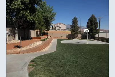 2930 E 450 St N #F11, Saint George, UT 84790 - Photo 27