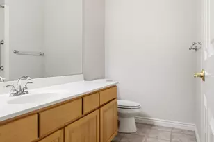 1073 Shadow Ridge Ct, Washington, UT 84780 - Photo 15