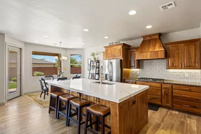 717 W Osprey Dr, Washington, UT 84780 - Photo 29