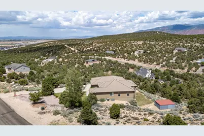 1387 S Hillcrest Dr, Cedar City, UT 84720 - Photo 57