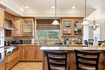 1387 S Hillcrest Dr, Cedar City, UT 84720 - Photo 15