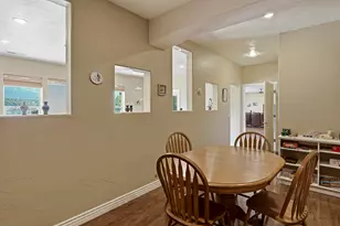 1387 S Hillcrest Dr, Cedar City, UT 84720 - Photo 43