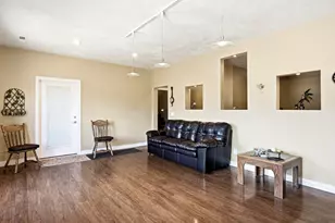 1387 S Hillcrest Dr, Cedar City, UT 84720 - Photo 45