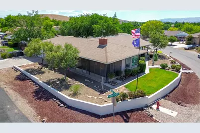 1272 E Chokeberry Dr, Saint George, UT 84790 - Photo 59
