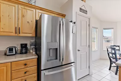584 S Puerto Dr, Ivins, UT 84738 - Photo 11