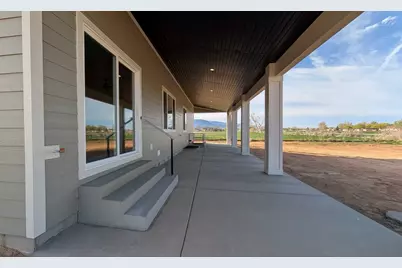 3948 N 350 W, Enoch, UT 84721 - Photo 35