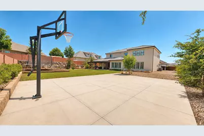 1935 E 2540 S, Saint George, UT 84790 - Photo 41
