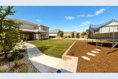 1935 E 2540 S, Saint George, UT 84790 - Photo 35