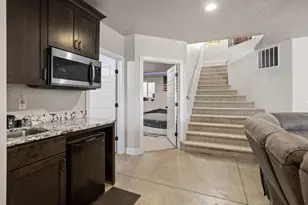 711 W Main St, Enterprise, UT 84725 - Photo 17