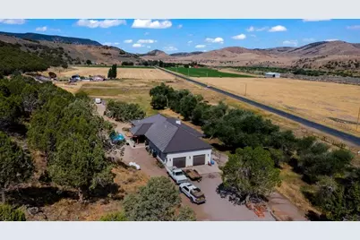 711 W Main St, Enterprise, UT 84725 - Photo 33