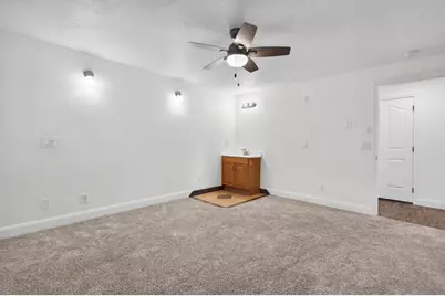 640 N Juniper St, Hildale, UT 84784 - Photo 45