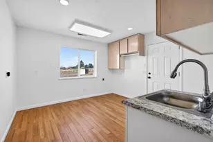640 N Juniper St, Hildale, UT 84784 - Photo 33