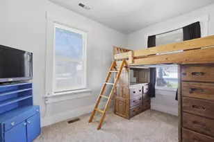 306 S 200 E St, Enterprise, UT 84725 - Photo 11