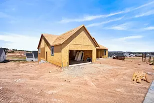 612 S Renze Adams St, Cedar City, UT 84720 - Photo 3