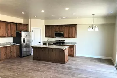 509 530 W #101, Hurricane, UT 84737 - Photo 3