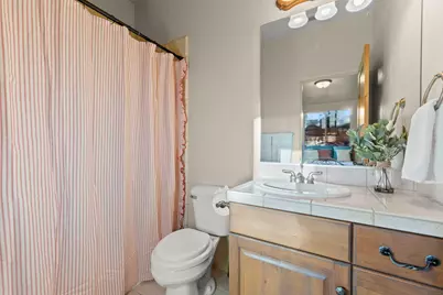 207 N Painted Hills Dr, Ivins, UT 84738 - Photo 41