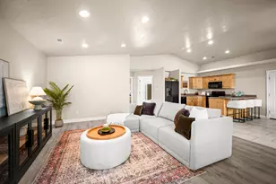 23 E 450 St N, La Verkin, UT 84745 - Photo 5