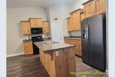 2759 N Mountain Valley Trail, Cedar City, UT 84721 - Photo 9