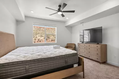 226 N Cliff Side Dr #L300, Hurricane, UT 84737 - Photo 11