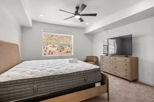 226 N Cliff Side Dr, Hurricane, UT 84737 - Photo 11