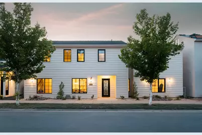 1444 S Regent Park Rd, Hurricane, UT 84737 - Photo 1