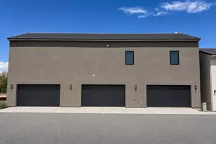 1379 S Windsor Pkwy, Hurricane, UT 84737 - Photo 13