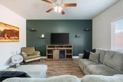 2541 Bella Vista Dr, Santa Clara, UT 84765 - Photo 7