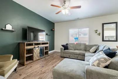 2541 Bella Vista Dr, Santa Clara, UT 84765 - Photo 3