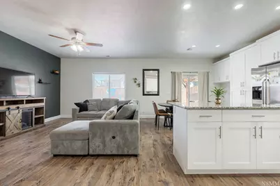 2541 Bella Vista Dr, Santa Clara, UT 84765 - Photo 11