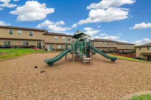 290 W Buena Vista Blvd, Washington, UT 84780 - Photo 29