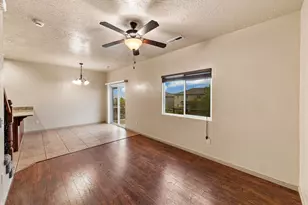 290 W Buena Vista Blvd, Washington, UT 84780 - Photo 7