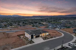 2072 S Pony Wy, Washington, UT 84780 - Photo 83