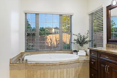 2495 E Springs Dr, Saint George, UT 84790 - Photo 33