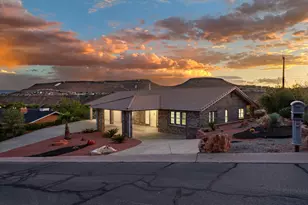 339 W Sandstone Circle, Saint George, UT 84770 - Photo 1