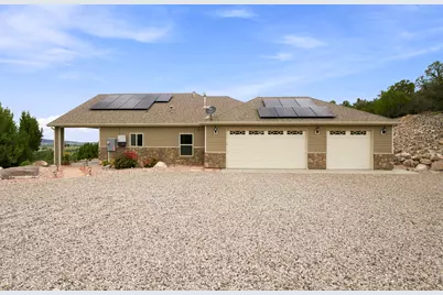 1533 S Cedar Bluffs Dr, Cedar City, UT 84720 - Photo 45
