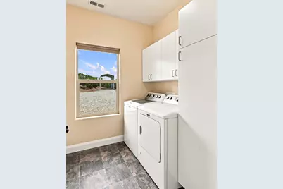 1533 S Cedar Bluffs Dr, Cedar City, UT 84720 - Photo 23