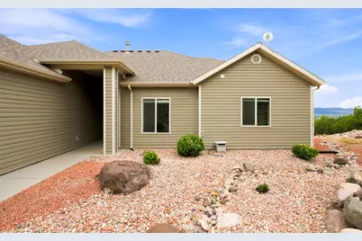 1533 S Cedar Bluffs Dr, Cedar City, UT 84720 - Photo 61