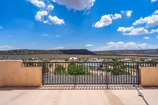 944 W Foothill Dr, Apple Valley, UT 84737 - Photo 63