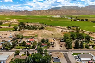 175 S 100 E, Circleville, UT 84723 - Photo 33