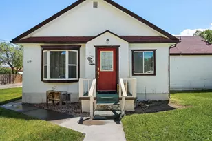 175 S 100 E, Circleville, UT 84723 - Photo 3