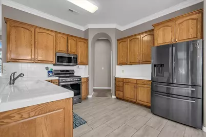 891 N Sky Mountain Ct, Hurricane, UT 84737 - Photo 7