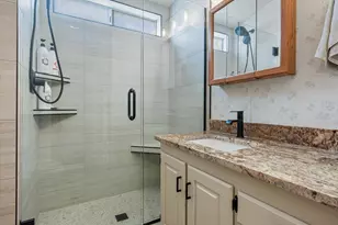1150 W Red Hills Pkwy, Washington, UT 84780 - Photo 7