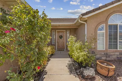 764 E Praya Dr, Ivins, UT 84738 - Photo 3
