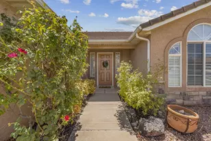 764 E Praya Dr, Ivins, UT 84738 - Photo 3