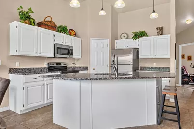 210 N Mall Dr #71, Saint George, UT 84790 - Photo 7