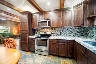 3010 E Primrose Path, Duck Creek Village, UT 84762 - Photo 11