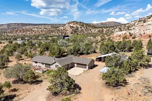 160 S 500 W, Escalante, UT 84726 - Photo 3